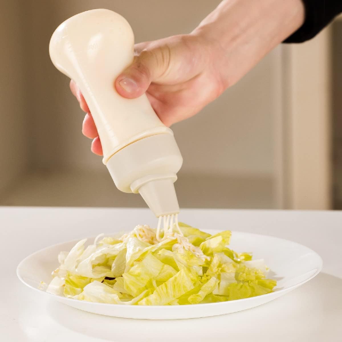 Porous Squeeze Bottle Condiment Bottles Hot Sauce Dispenser
