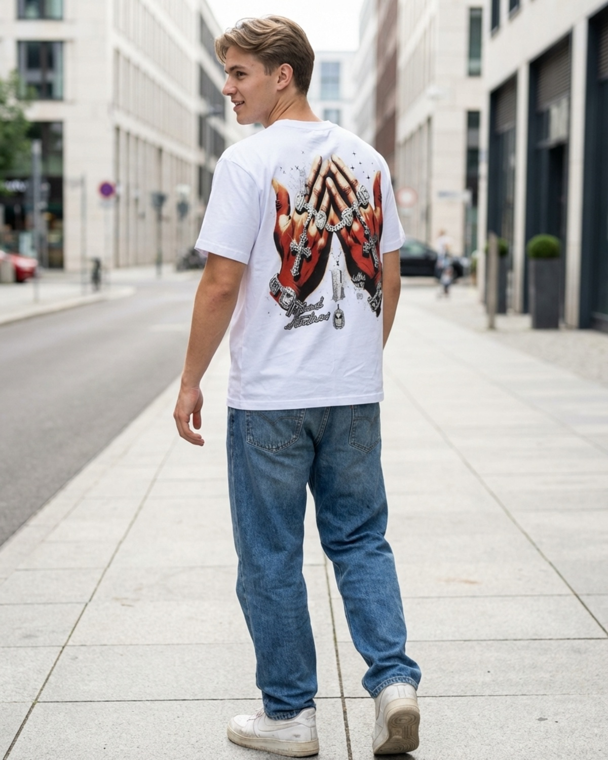 Stylish Custom Printed T-Shirt - Bold Graphic Streetwear Tee