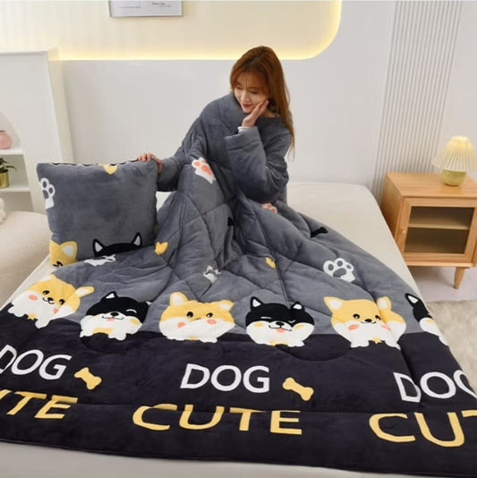 Wearable Lazy Person Quilt with Sleeves - Multifunctional Winter Sofa Pillow & Kick-Resistant Blanket