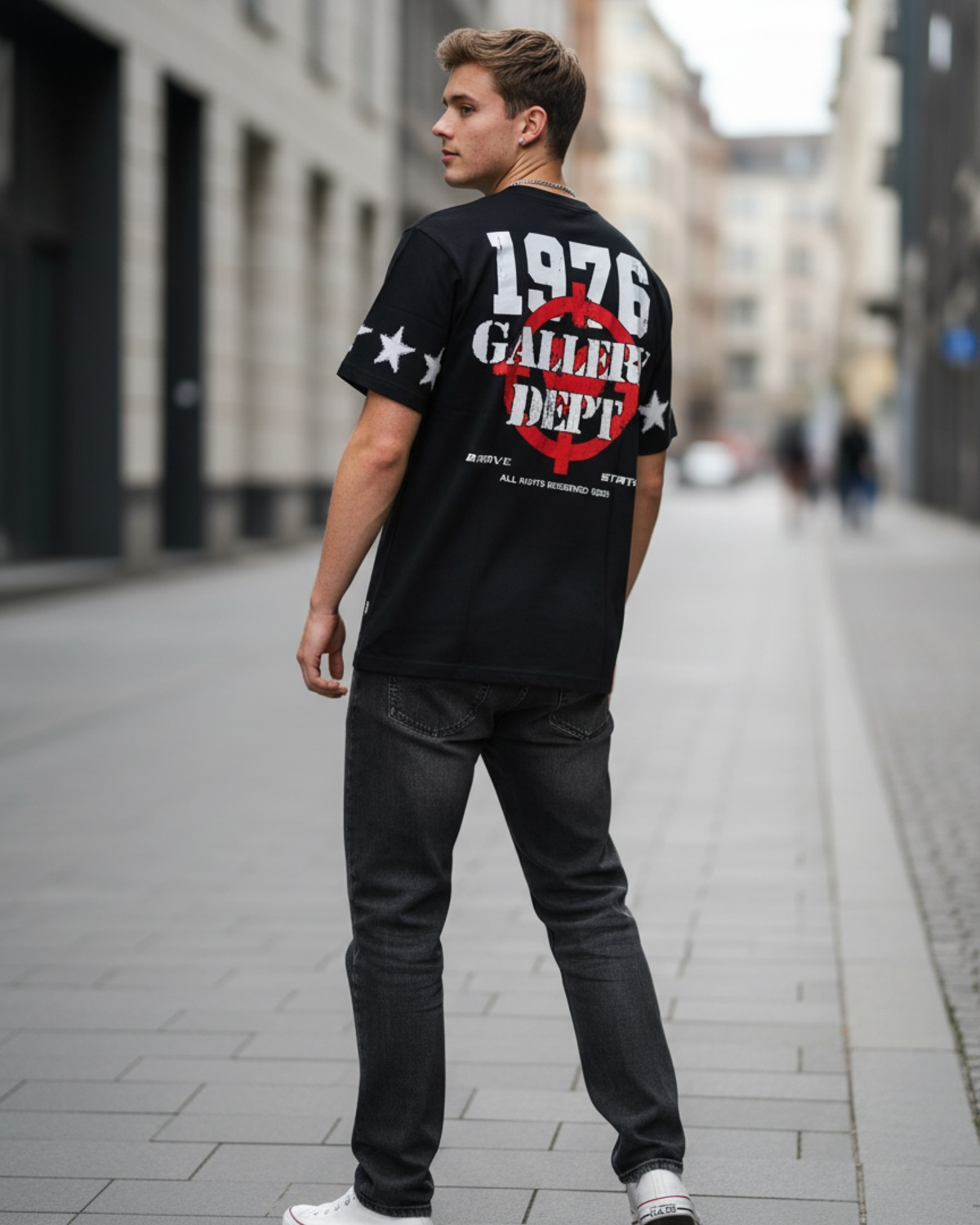 Stylish Custom Printed T-Shirt - Bold Graphic Streetwear Tee