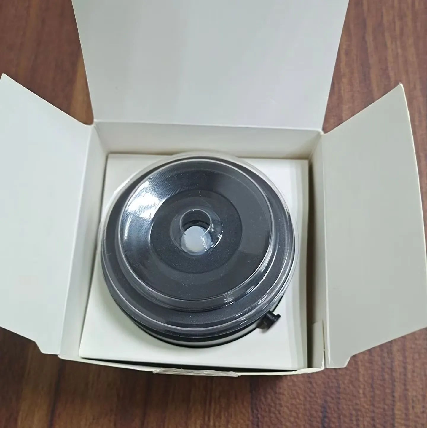 Magnetic Vacuum Suction Phone Holder - Rechargeable 65Kpa Auto-Adsorption Universal Stand for Car, Kitchen, Gym & Mirrors